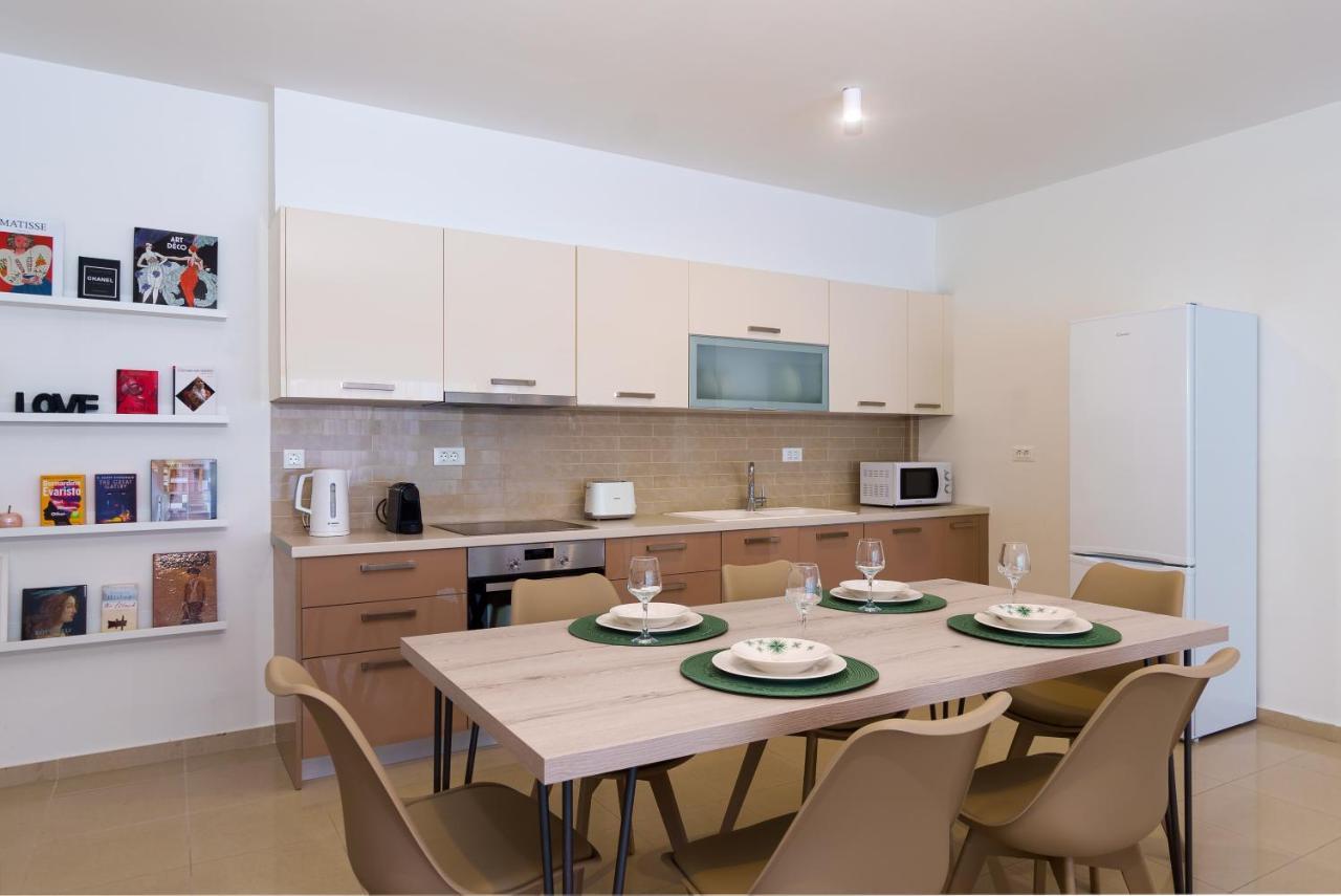 Oikies Luxury Apartments With Private Free Parking Area Ágios Nikólaos Екстериор снимка